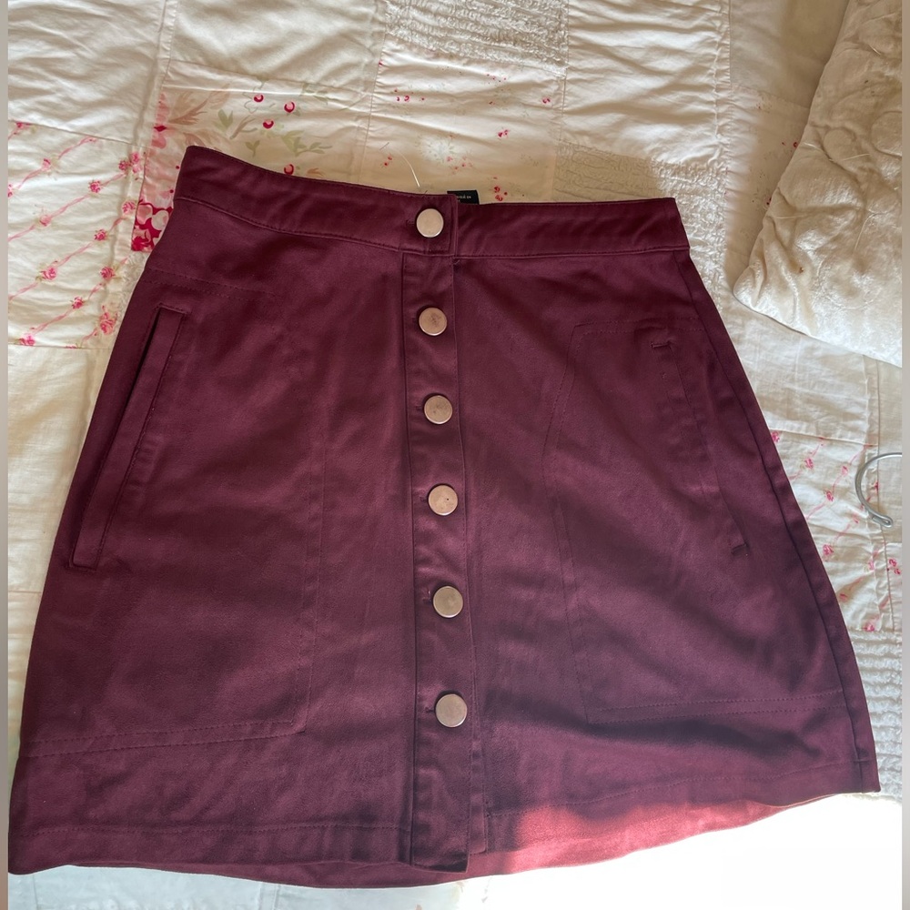 Forever 21 faux suede maroon skirt